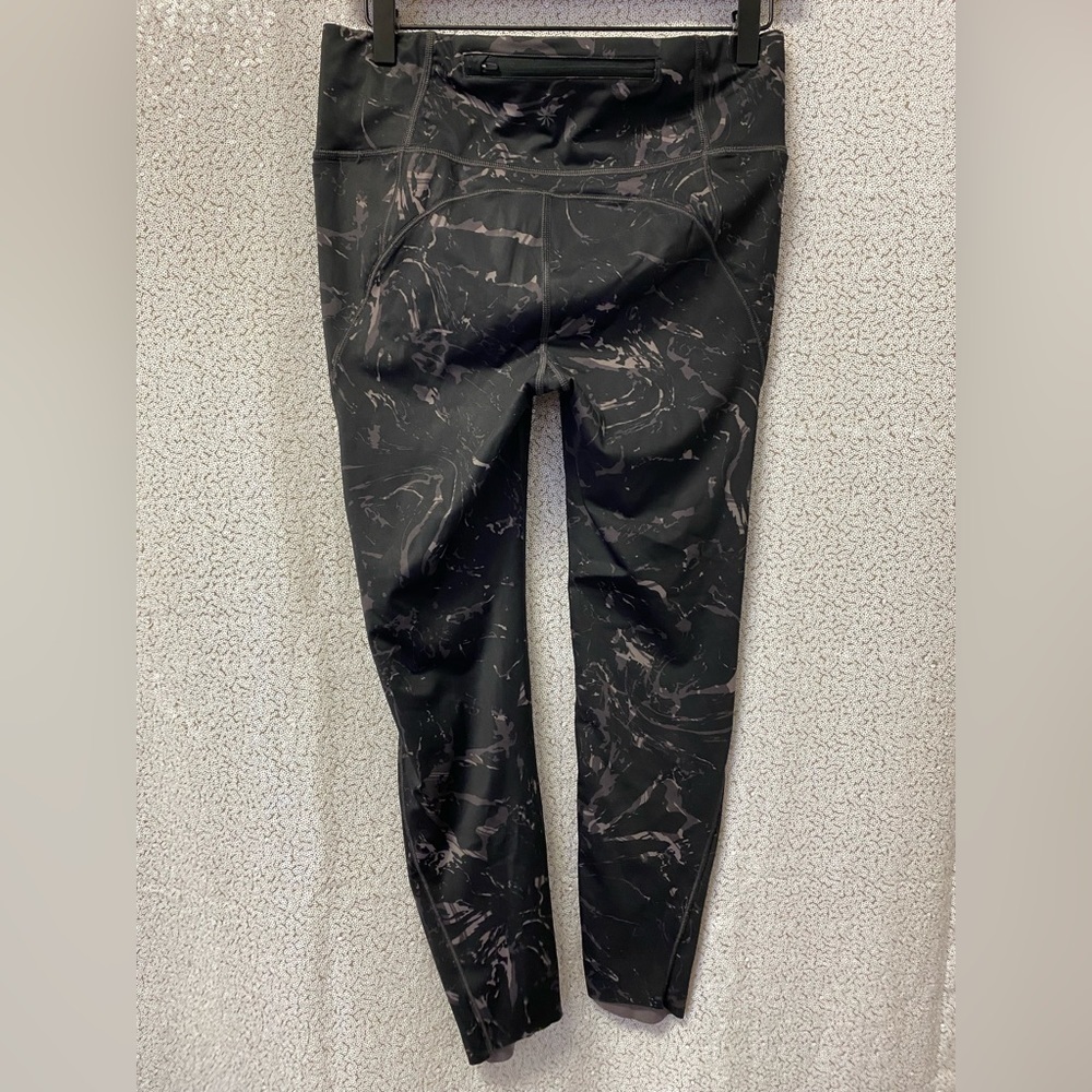 Athleta 444653 Velocity Stash Pocket Marble Tight Pant | size: Small - Picture 4 of 6